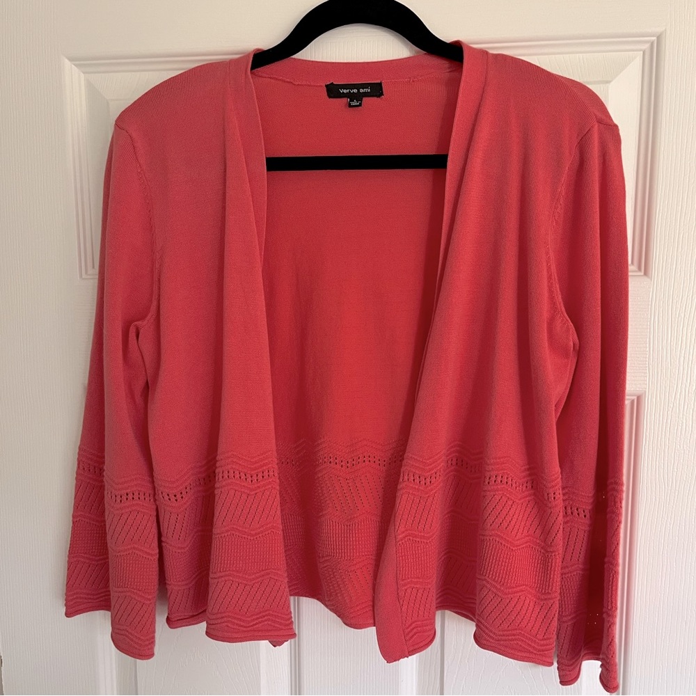 Sweater with pretty design